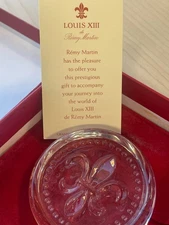 BACCARAT Louis XIII Remy Martin FLEUR de LIS paperweight crystal