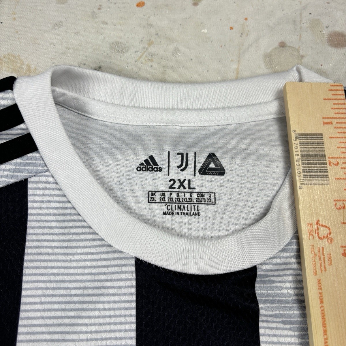Adidas x Palace Juventus No. 7 Ronaldo Jersey 2XL - Short Sleeve