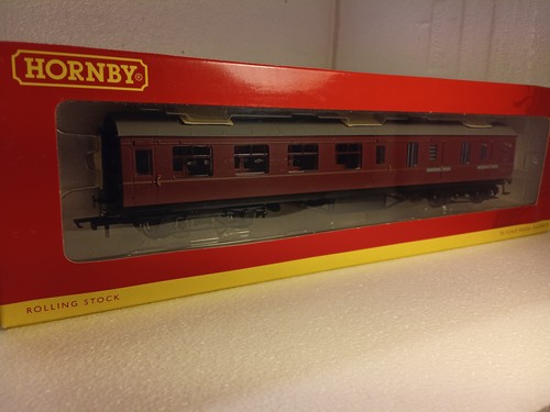 Hornby R4236 Br (ex LMS) Korridorbremse 3. Klasse Reisebus "M 5593 M" | Condition: Used