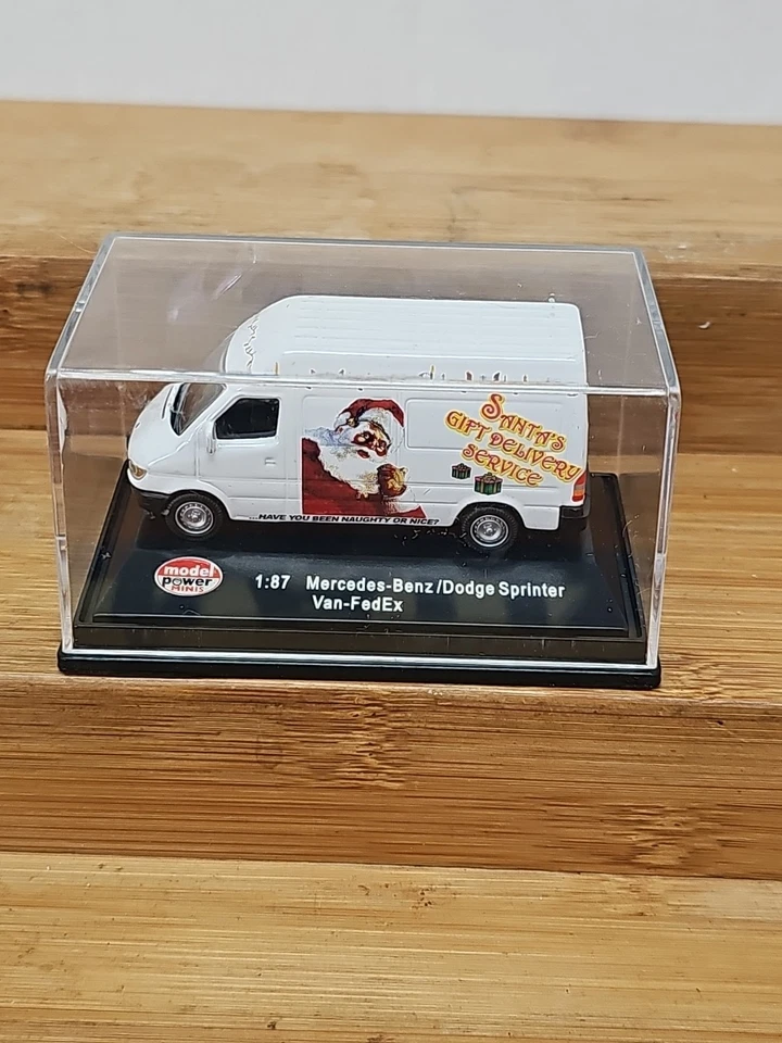 Model Power Exclusive Collection 1:87 Diecast Mercedes-Benz/Dodge Sprinter Van - Image 2 of 4