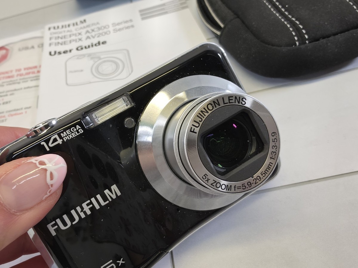 Fujifilm FinePix AX300 14 MP Digital Camera **READ!** | eBay