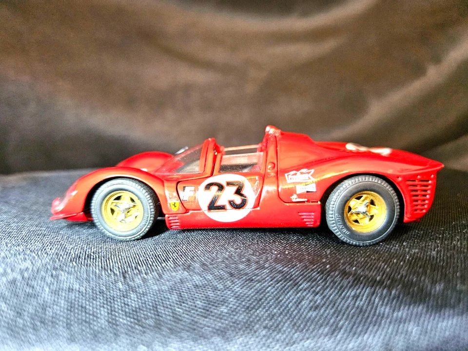 Jouef Evolution Red Ferrari 330 1:43 Scale Inv. #1994 - Image 2 of 3