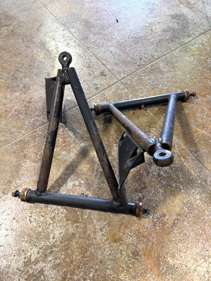 Polaris Explorer Magnum Sportsman 330 400 500 700 1994-2004 OEM brazos delanteros A  Foto 2 de 4