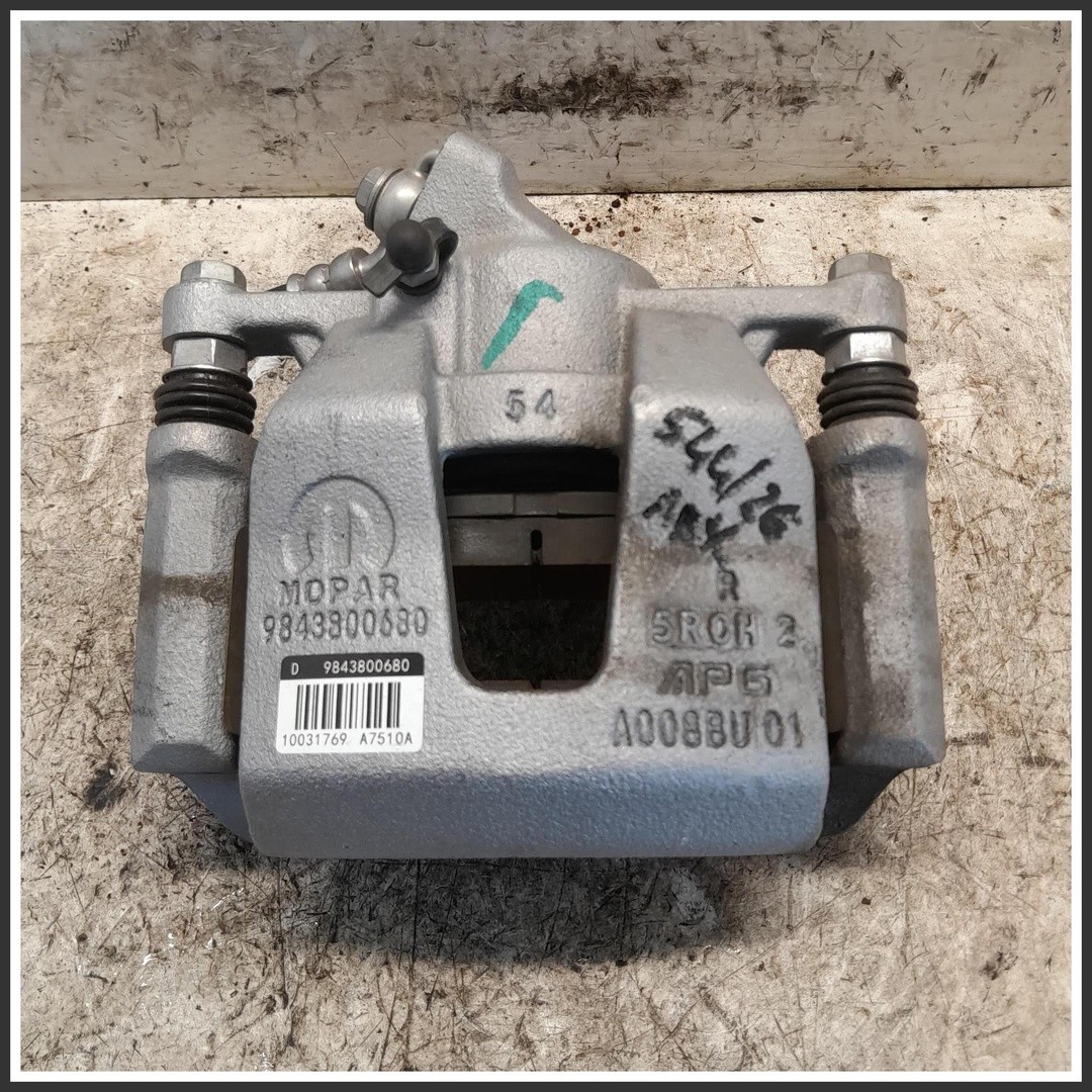 Pinza Freno Anteriore Destra DX Peugeot 208 II 1663358280 2023 PEUGEOT Usato