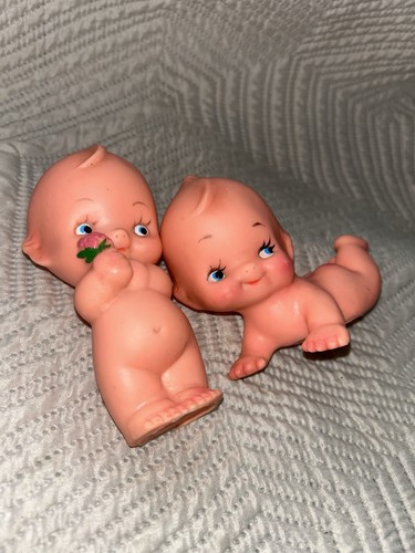Vintage Kewpie Rubber Baby Doll Blue Eyes Cute Collectible Figure Flowers Bow - Picture 11 of 14