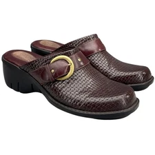Clarks Artisan Burgundy Brown Woven Leather Buckle Slip On Clog Women 7