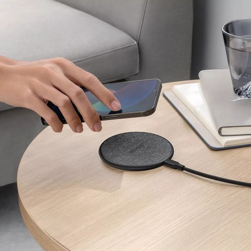 Anker 318 Wireless Charger Pad with Charging Cable, 10W - BLACK - Picture 3 of 6