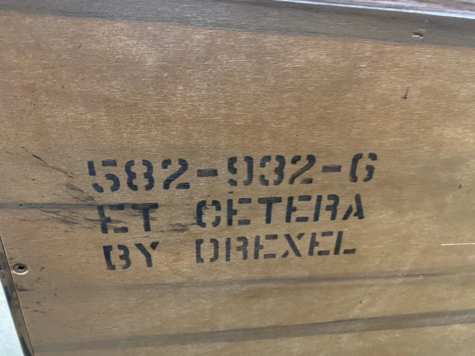 Aparador vintage Drexel Et Cetera asiático oriental chino marrón lacado BONITO Foto 2 de 4