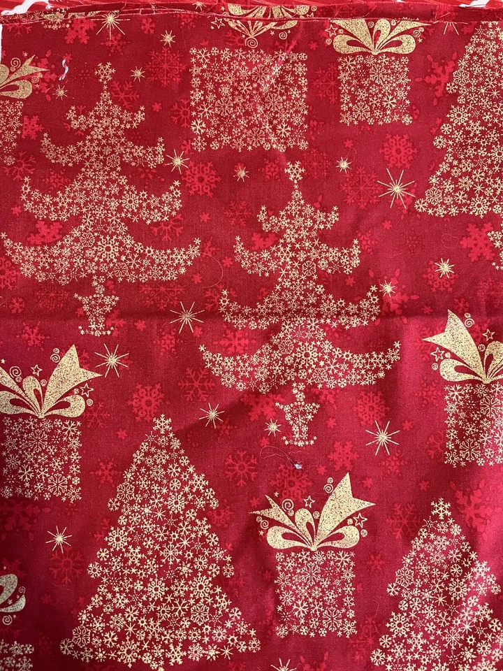 5 Pieces Christmas Holiday Fabric -Red Polka Dots Reindeer -Various Lengths - Image 4 of 4