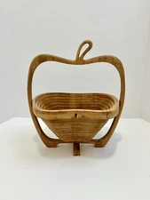 Bamboo Wood Fruit Basket Cutting Board Tray Trivet Expandable Collapsible Apple