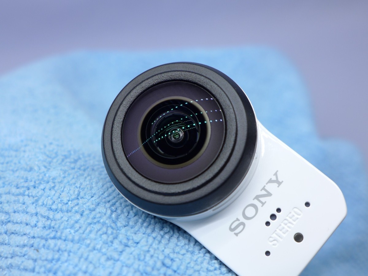 Sony FDR X3000 Action Camera | Helmet/Action | White | Ultra Sony FDR X3000 Action Camera | Helmet/Action | White | Ultra
