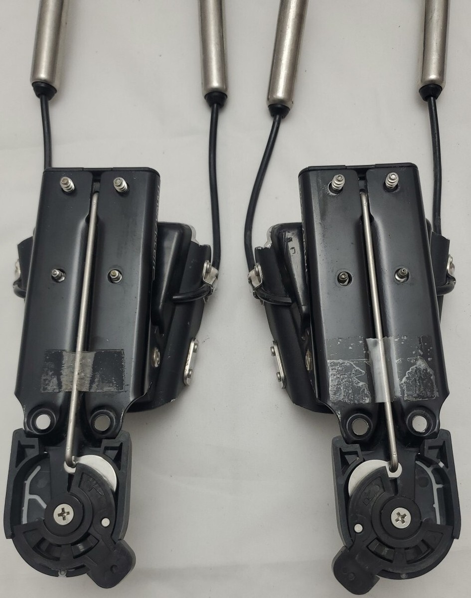 G3 Targa ASCENT Telemark TM Ski Bindings with Leashes and G3 Targa ASCENT Telemark TM Ski Bindings with Leashes and