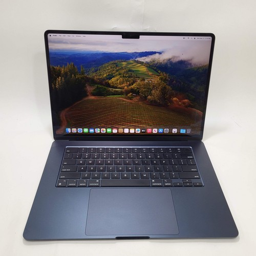 2023 Apple MacBook Air 15.3" M2 10C GPU 3.5GHz 8GB RAM 256GB SSD A2941