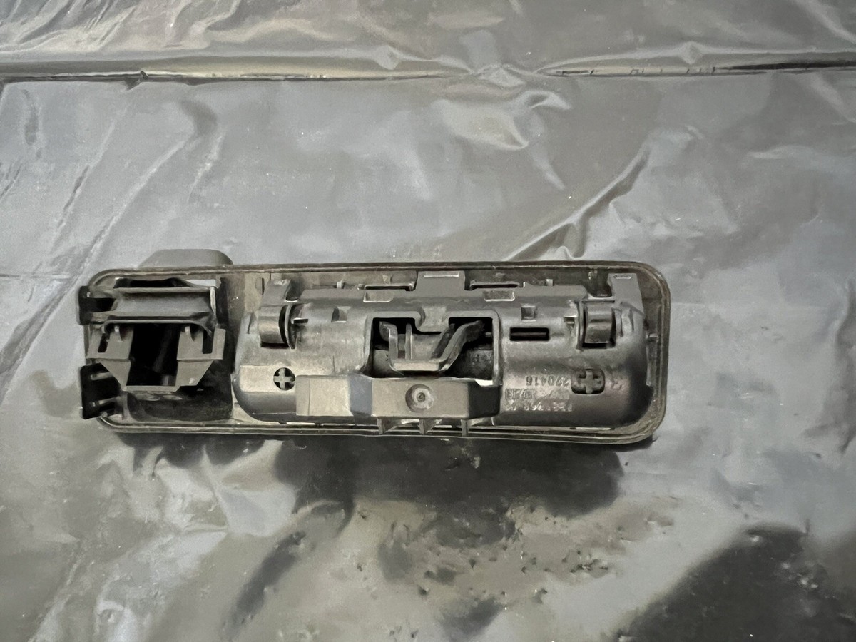 OEM BMW 5 G30 Rear Tailgate Boot Handle 7381868 | eBay