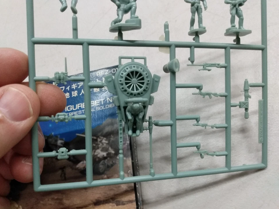 Zoids: Juego de figuras #1 RFZ-01 Terrestrial Soldiers TOMY Modelo Kit con caja **Leer** Foto 4 de 4