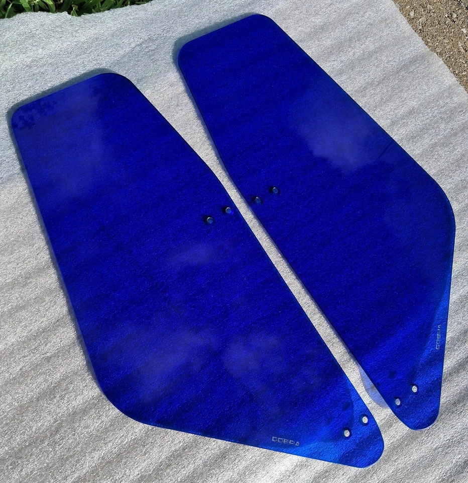 Shelby Cobra / Repuesto de fábrica 5 / JUEGO DE PARASOL Y ALA DE VIENTO AZUL TRANSPARENTE Foto 2 de 4