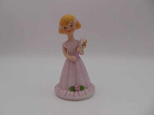 Enesco Growing Up Girls Blonde Figurine Age 5 E-2305 New in Box 1981 Birthday - Picture 2 of 6