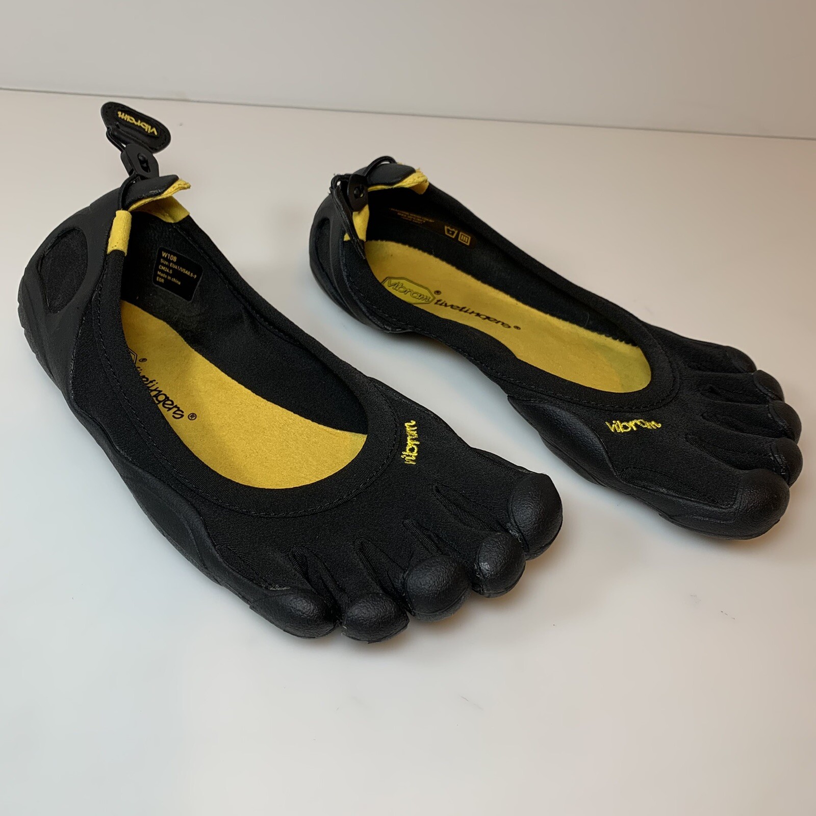 Vibram FiveFingers Classic M108 Men's 8 