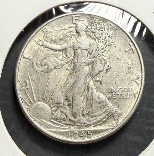 1945 WALKING LIBERTY HALF DOLLAR - EF