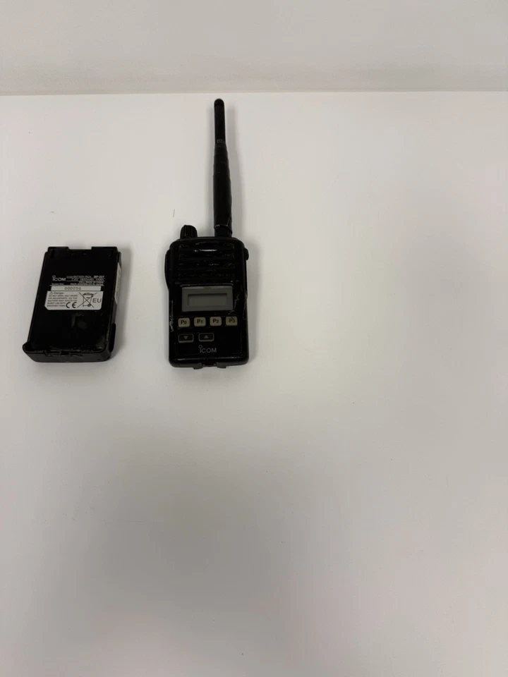 Icom IC-F50V VHF Radio With Battery Tested - Image 4 of 4