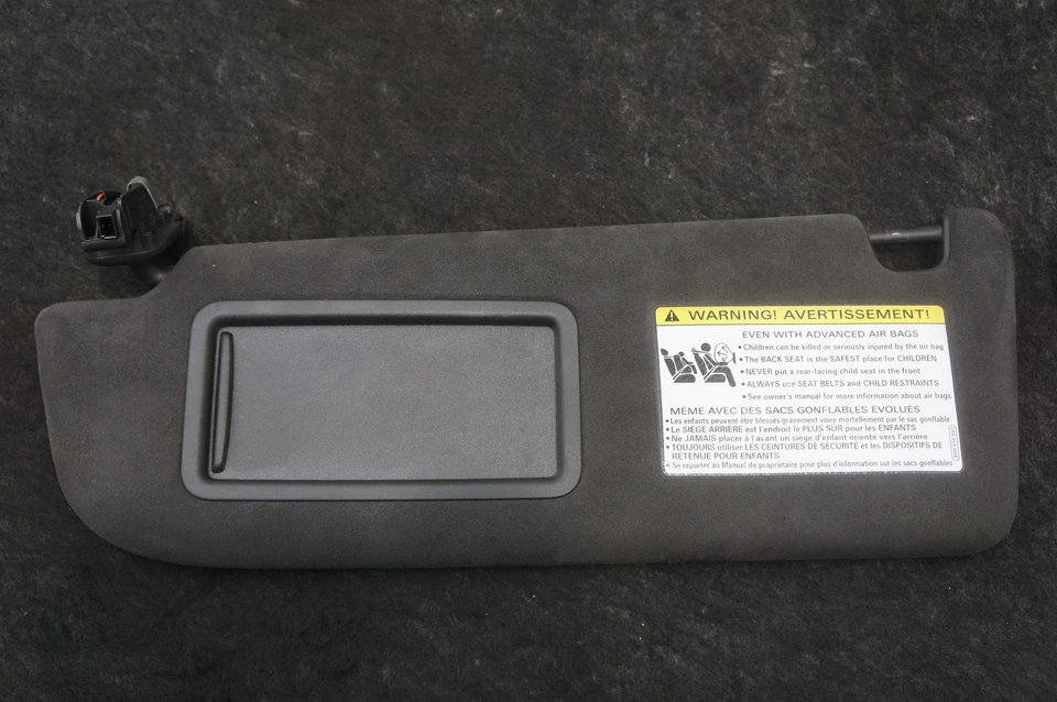 Juego Parasol Izquierdo Derecho Negro Alcántara OEM 4G0857551 AUDI RS7 2014-2017 Foto 4 de 4