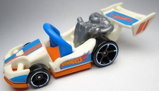 2015 HOT WHEELS HW RACE LET'S GO WHITE 1:64 DIECAST 3 1/8" CAR W/ BLUE & ORANGE