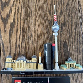 LEGO Architecture Skyline Berlin (21027) 100% Complete + Instructions *READ*