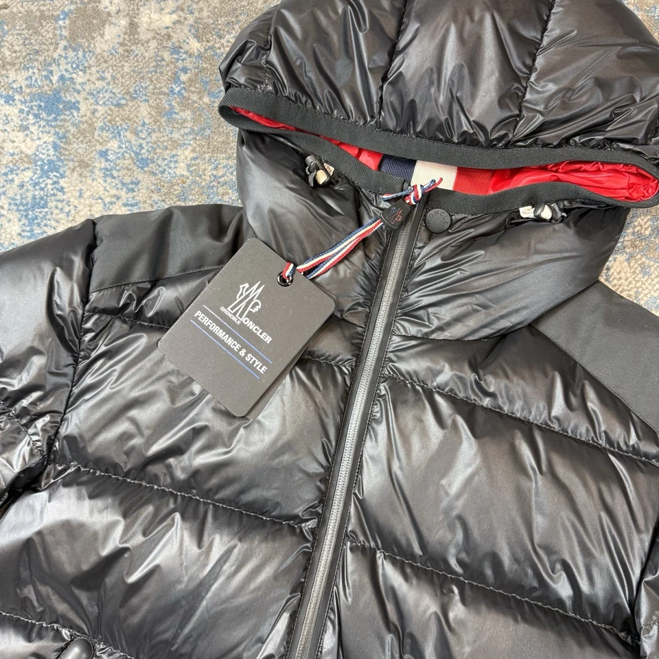 Moncler Men’s Grenoble Coat - Image 4 of 4
