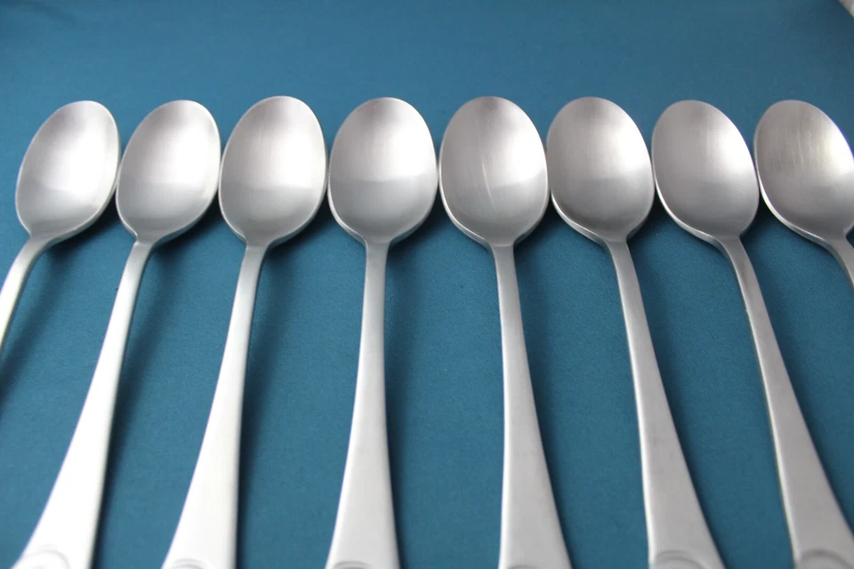 8 Place Oval Soup Spoons Robert Welch AMMONITE SATIN 18/10 China 7 5/8" - Image 3 of 4