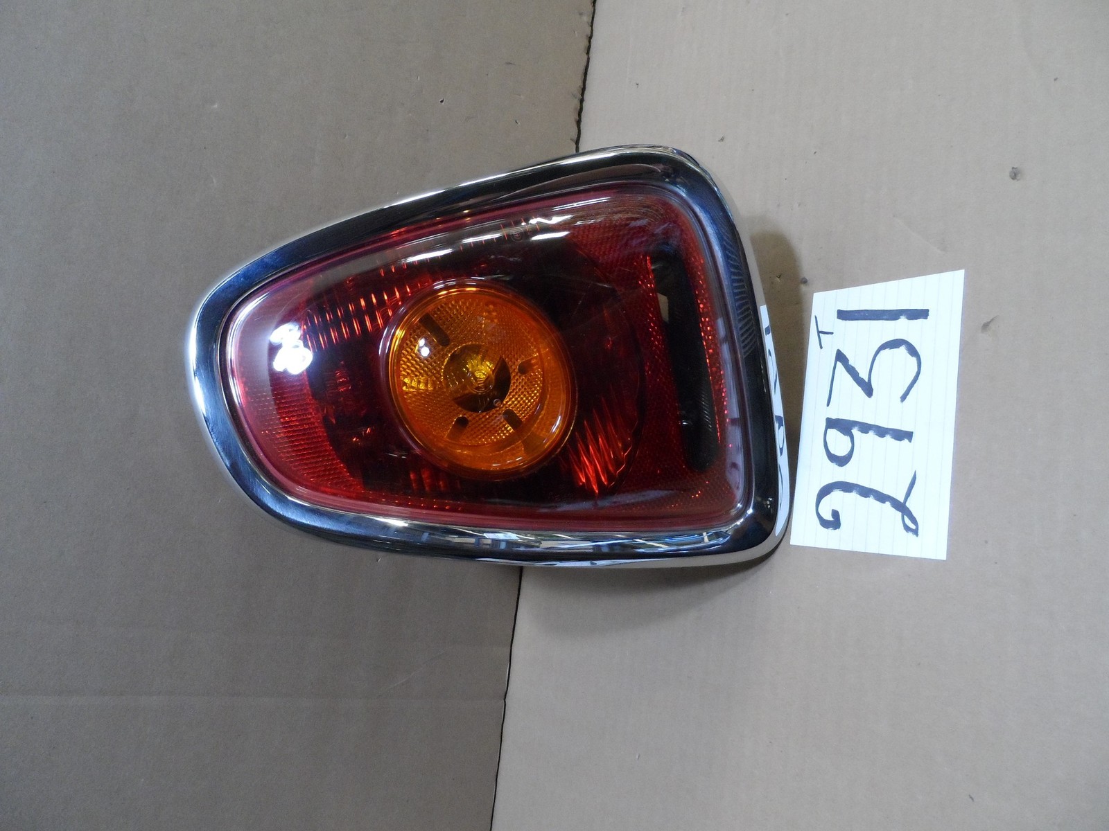 07 08 09 Mini Cooper PASSENGER Side Tail Light Used Rear Lamp #2931-T