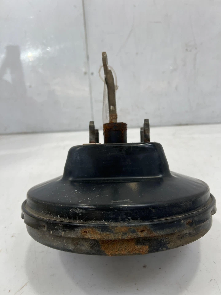 1989 - 1993 Ford F150 Bronco Power Brake Booster OEM E9TZ2005B - Image 2 of 4