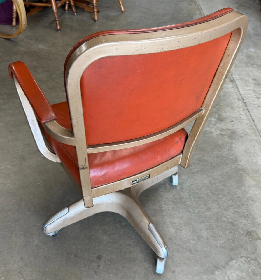 Silla de oficina Mid Century, totalmente de acero Foto 3 de 4