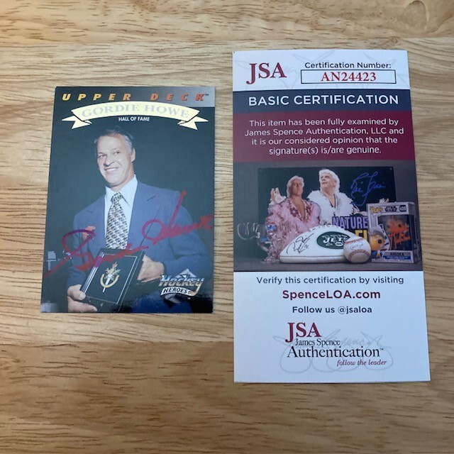 Gordie Howe Autographed Signed Detroit Red Wings "Hall of Fame" / 1993 Hockey Heroes Card (JSA) 