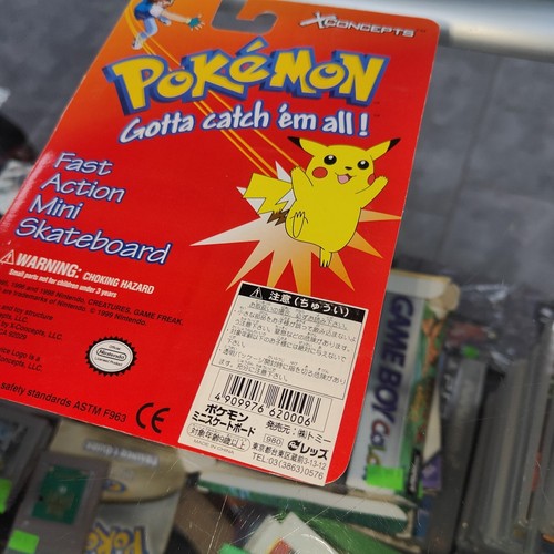 Pokemon Vaporin Mini Skateboard Toy Figure X Concepts 1999 Vintage Sealed - Picture 8 of 12