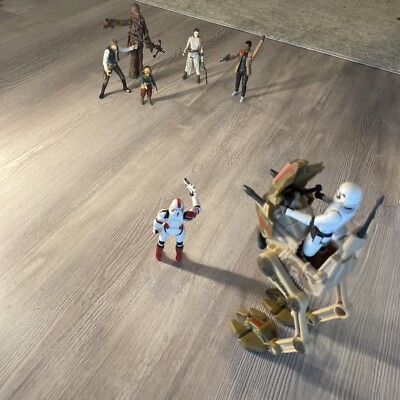 Star Wars Hasbro Action-Set (kleine Teile leicht beschädigt, Han s Hand zu groß)