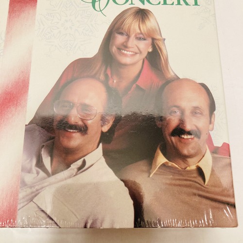 Peter Paul & Mary Holiday Concert NY Choral Rhino 1990 VHS VCR Tape - NEW SEALED - Imagen 6 de 10