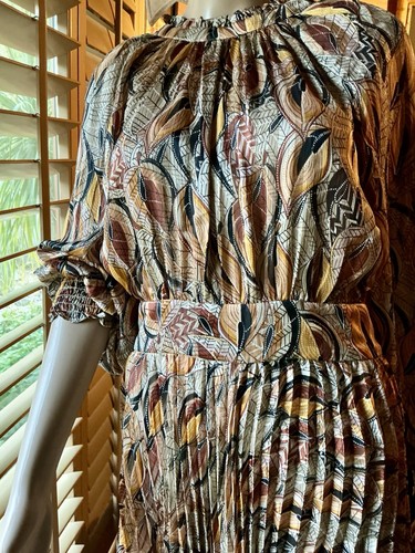 Traffic People Midi LS Kleid mit Slip warme Farben Faltenrock stylisch - Bild 9 von 19