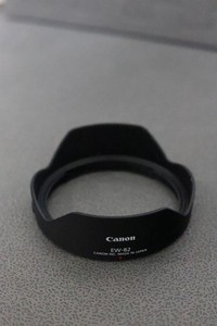 Genuine Canon EW-82 Lens Hood