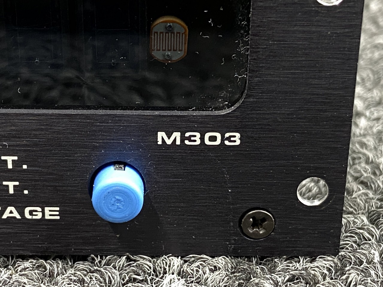 M303 Davtron Digital Outside Air Temperature Indicator