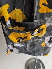 GT Performance XS Women's Scrub Top Charcoal Yellow Floral Ribbed Knit Medical