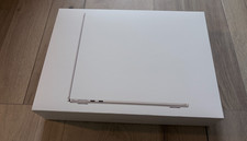Apple MacBook Air 13,6 Zoll M2 Chip | 24 GB RAM | 512 GB SSD | 97 Zyklen | Top