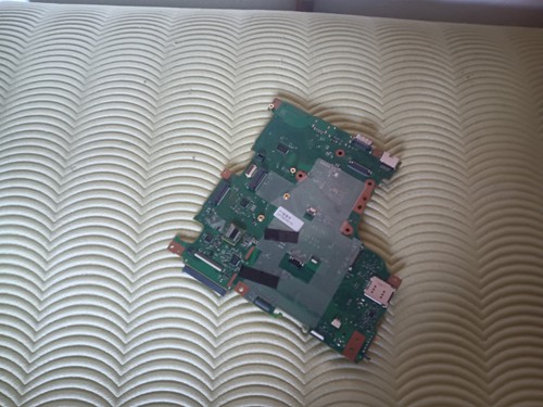 FUJITSU LIFEBOOK E756 SCHEDA MADRE I5-6300U - 第 2/3 張圖片