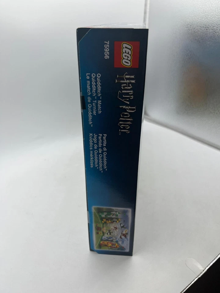 LEGO Harry Potter: Quidditch Match (75956) - Image 2 of 4