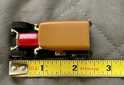 1910 Pierce Arrow Collectible Miniature Die-Cast Toy Car by Readers Digest - Picture 15 of 16