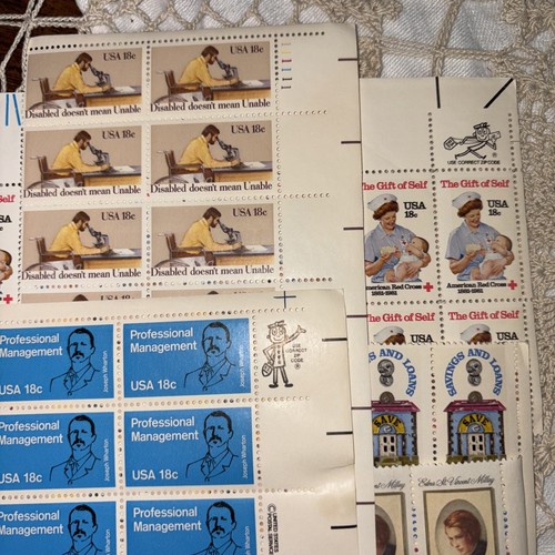 MNH 120 US Postage Stamps. Face Value $21.60. - Picture 3 of 4