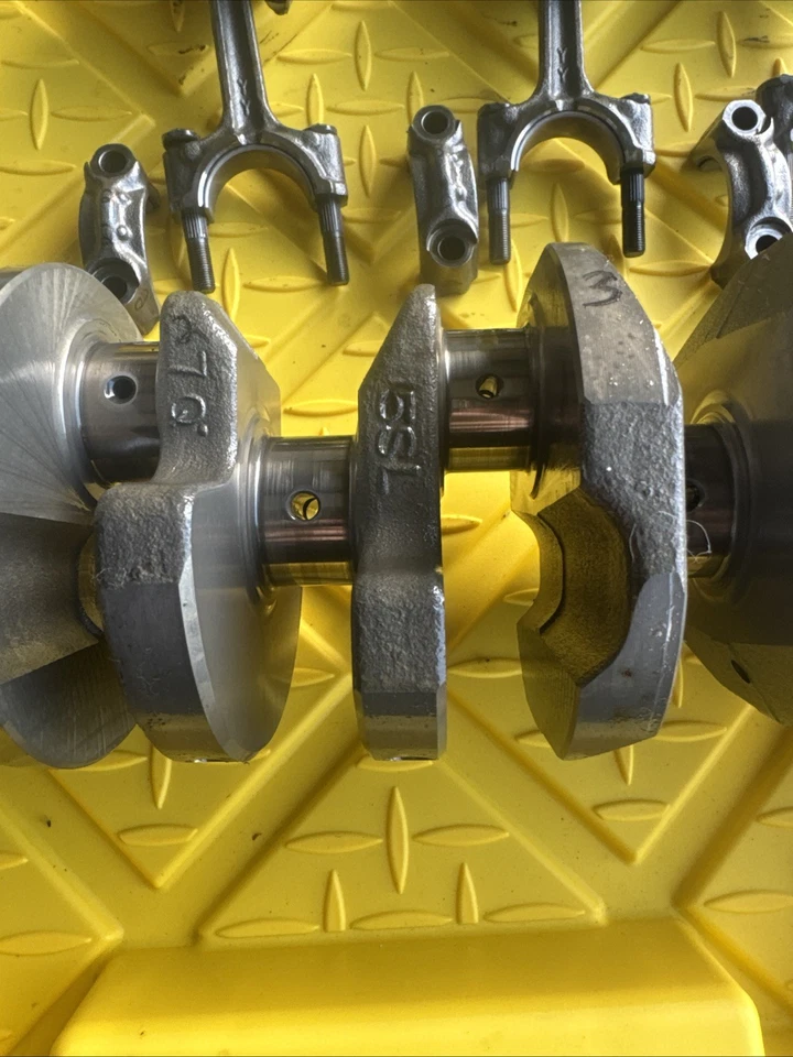 GOOD GUARANTEE 03-05 R6 or 06-09 R6S CRANKSHAFT CRANK SHAFT MOTOR WITH RODS - Image 3 of 4