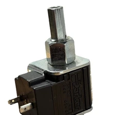 Parker Mi-Jack 31520027 Valve thumbnail 4