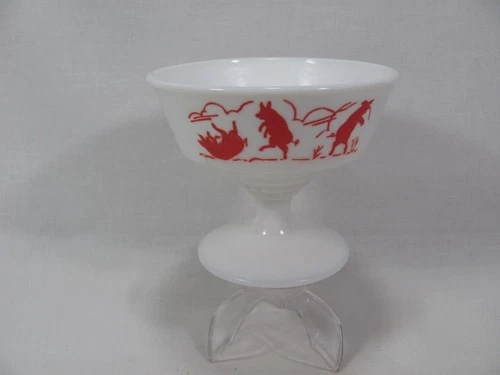 VINTAGE HAZEL ATLAS DANCING PIGS MILK GLASS ICE CREAM BOWL MCM RETRO