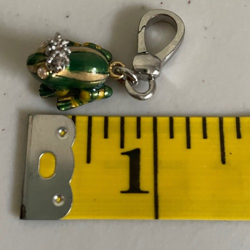 Juicy Couture Charm Crowned Frog Prince Green Rhinestone Eyes Rare Y2K - Picture 3 of 12