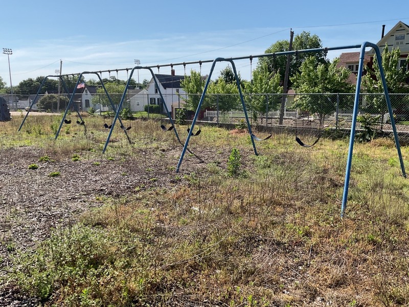 Commercial Outdoor Playground Equipment Eight Seat Swingset